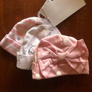 Gerber NWT beanies 3 pack